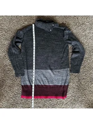 GAP turtleneck sweater gray pink snap neckline thumbnail 10