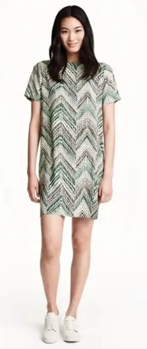 ✨H&M Short Sleeve Sz 8 Dress✨ thumbnail 1