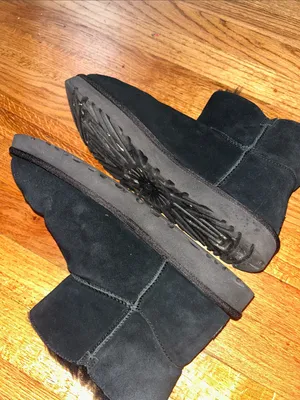 UGG Women’s Black Suede Shearling Cuff - Mini Bailey Buckle Boots size 10 thumbnail 4