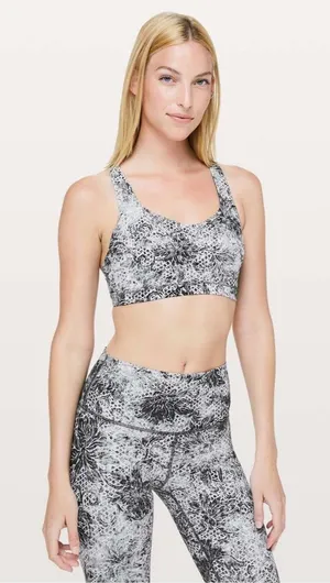 Lululemon Free To Be Serene Bra Size 8 Serigraph Starlight Black Multi thumbnail 1