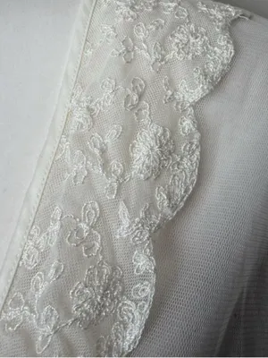 Ivory Mesh Bridal Robe White thumbnail 4