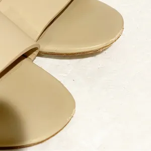 VINCE Size 7M Rita-B Tan Leather City Sandals Block Heel Ankle Strap thumbnail 3
