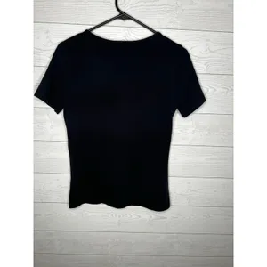 H&M Women's Size M Black V-Neck Short Sleeve Top Basics Layering Tee thumbnail 2