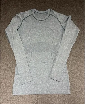Lululemon Swifty Tech Long Sleeve Size 6 Green Athletic Running‎ Shirt Top Logo thumbnail 1