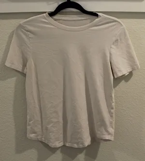 Lululemon White Short Sleeve Top thumbnail 1