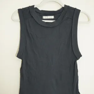 Free People We The Free Size Large Muscle Tank Black Excellent Ribbed Curved Hem Top thumbnail 2