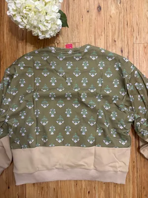Queen of Sparkles Mahjong Sweatshirt thumbnail 5