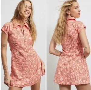 Urban Outfitters Retro Orange and White Floral Zip Up Mini Dress thumbnail 6
