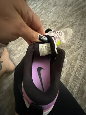 Nike Women's Zoom Bella 6 Training Shoes Pearl Pink/Volt/Rush Fuchsia thumbnail 3