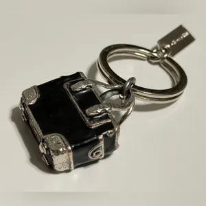 Coach Rare Vintage Collectors Find 3D Gallery Black Tote Keychain thumbnail 4