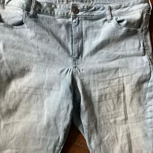 American Eagle light wash distressed normcore 20 crop jeggings thumbnail 2