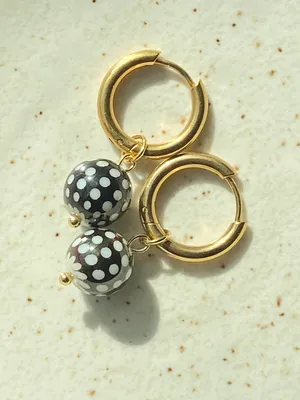 Handmade retro unique quality dot glass beads gold stainless hoop earrings💛 thumbnail 5