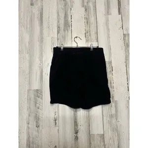 Black shorts Black thumbnail 3