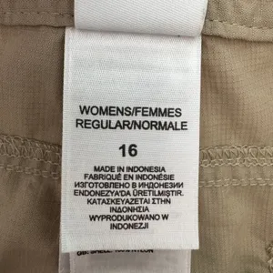 The North Face Hiking Pants Size 16 Khaki Outdoor Convertible Roll Up‎ Gorpcore thumbnail 12