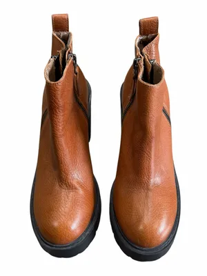 Paruolo Women’s Leather Ankle Boots Sz 39 Brown Lug Sole Block Heel Zip Booties thumbnail 3