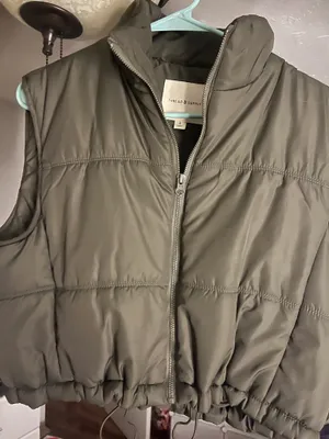 Dry Goods Puffer Vest Green Small thumbnail 1