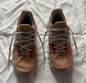 ON Womens US Size W9.5 Cloudswift‎ Running Shoe Copper Frost Ladies Orange thumbnail 1