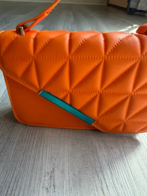 Modern Orange Padded Clutch/Shoulder Bag — NEW thumbnail 4
