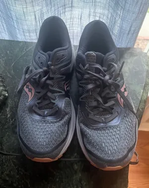 Saucony Charcoal & Pink Athletic Running Sneakers thumbnail 1
