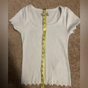 Abercrombie and Fitch White Ruffle Shirt size XS thumbnail 9
