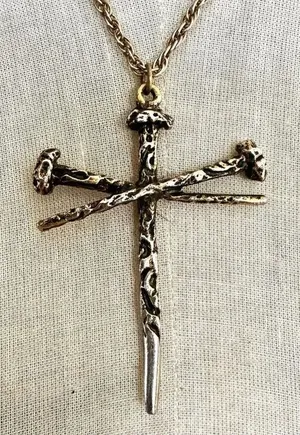 Gold tone Nail Cross pendant Necklace thumbnail 1