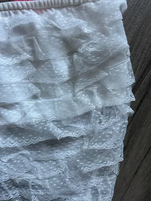 Edikted White Lace Ruffle Tube Top thumbnail 5