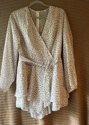 Classic Cream Wrap Dress with Black Dot Pattern Size L thumbnail 1