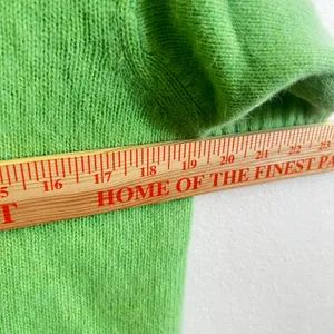 Vintage‎ Angora Wool Top Women's Medium Lime Green Made In Italy Luxury thumbnail 8
