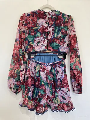 NWT SHOWPO Karmella Floral Cutout Mini Dress Romantic Summer Dress Size 4 thumbnail 5