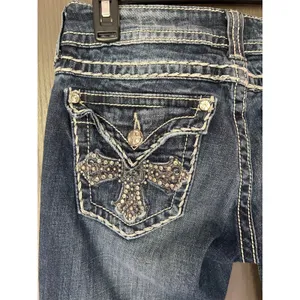 Miss Me Jean Rhinestone Embellished Cross Pocket Low Rise Bootcut 28x31 JP504689 thumbnail 4