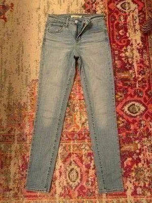Levi's High Waisted Skinny Jeans thumbnail 1