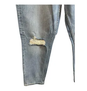 Free People Light Wash Distressed Holey High Waisted Mom Straight Jean Size 30 thumbnail 3