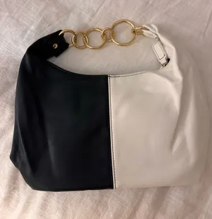 Urban Outfitters Black and White Two-Tone Chain Shoulder Bag thumbnail 1