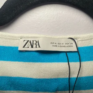 NWOT Zara Blue White Stripe Square Neck Cropped Top Going Out Women size Medium thumbnail 2