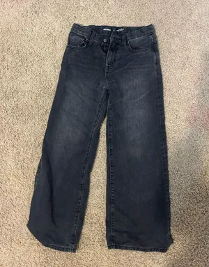 Old Navy black jeans thumbnail 1