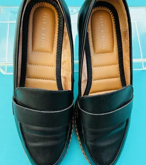 Kelly & Katie Black Flats Sleek Slip-On Loafers thumbnail 1