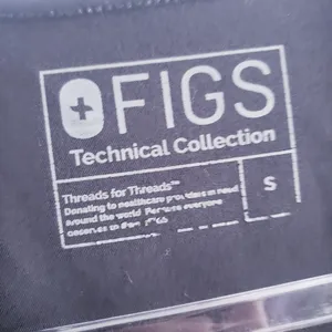 Figs V-Neckline Technical Collection Stub Short Sleeve Top thumbnail 6