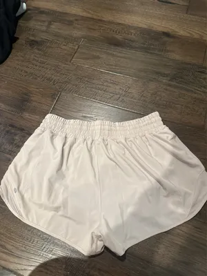 Lululemon Hotty Hot 2.5" thumbnail 2