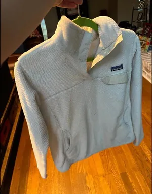 PATAGONIA Women's Re-Tool Snap T Fleece Pullover White Cream large thumbnail 1