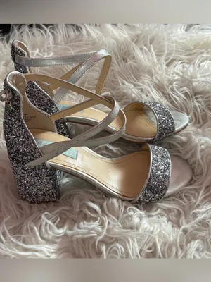 Betsey Johnson Silver Glitter Lane Block Heel Ankle Strap Sandals Size 7M thumbnail 2