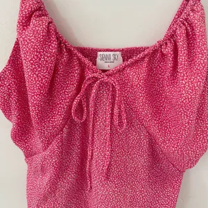 Sienna Sky Pink Spaghetti Strap Tank Top L- Adjustable Drawstring Gathered Neck thumbnail 3
