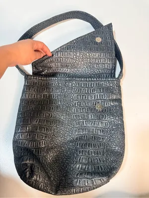 Black Crocodile Embossed Shoulder Bag Handbag thumbnail 4