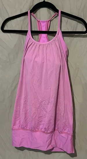 Lululemon tank top ￼ thumbnail 1