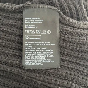 H&M | Women’s Chunky-Knit Split Hem Cropped Sweater | Medium thumbnail 7