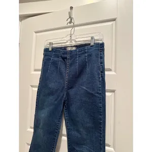 Free People High Rise Cropped Flare Jeans Seam‎ Detail Size 28 Denim Boho Retro thumbnail 3