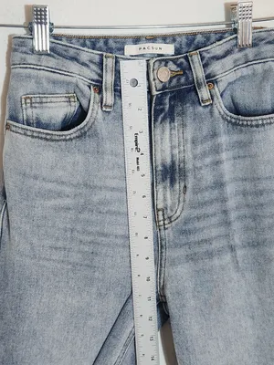 PacSun Light Wash 90s Boyfriend Jeans with High Slits Size 24 thumbnail 9