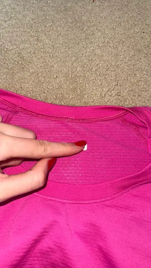 Size 4 lululemon swiftly tech  thumbnail 4