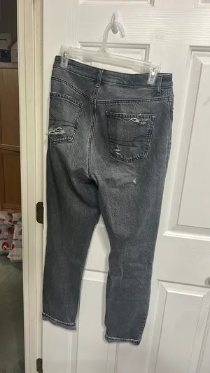 Grey American Eagle Mom Jeans  thumbnail 4