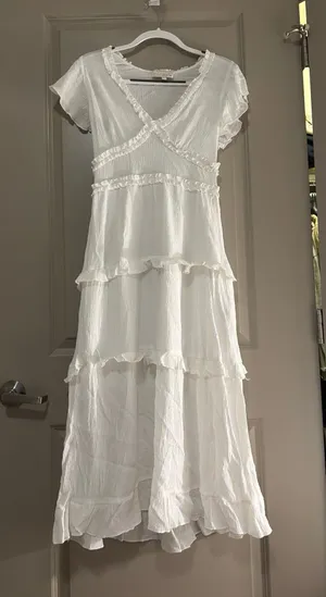 White maxi dress Size L thumbnail 1