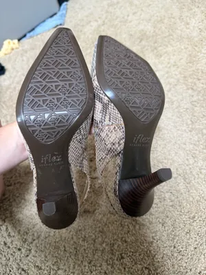 Anne Klein snake print pointed toe heel thumbnail 2
